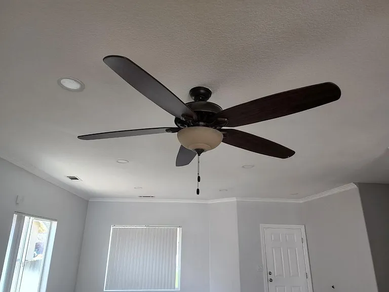 1738 Shane Ln — Photo 10