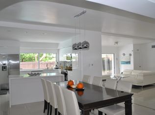 19401 NE 22nd Rd, North Miami Beach, FL 33179