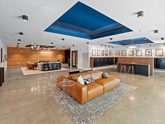 4th image of 4315 S Congress Ave #323