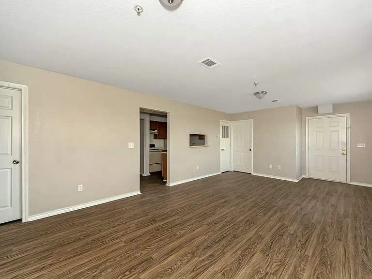Lakeview of Ardmore — Photo 14