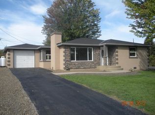 408 N 9th St, Selah, WA 98942