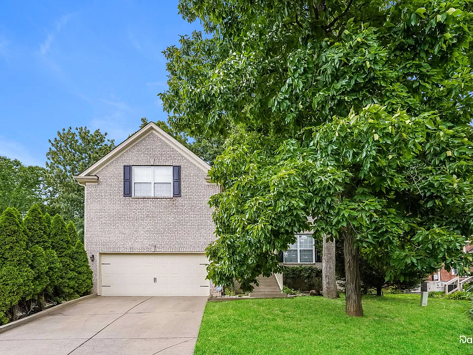 1900 Nancy Beth Dr