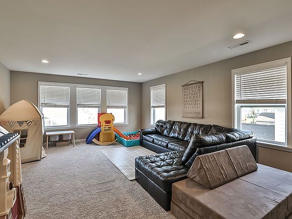 4th image of 7499 Scioto Ct