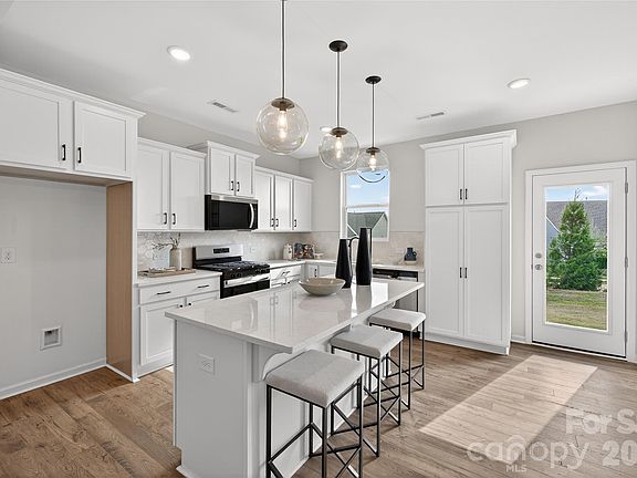 5th image of 33830 Canopy Bluff Ln #136