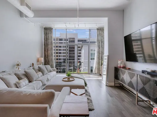 645 W 9th St APT 740, Los Angeles, CA 90015