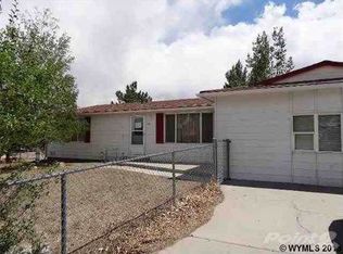 200 Juniper St, Green River, WY 82935
