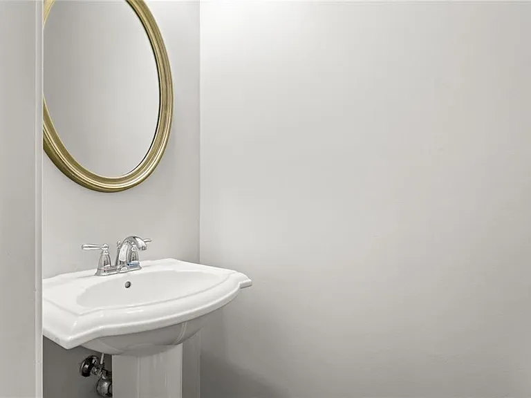4324 Laurel Creek Ct SE — Photo 10