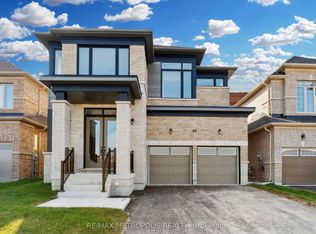 75 Eastgrove Sq #BASEMENT, East Gwillimbury, ON L9N 0R3