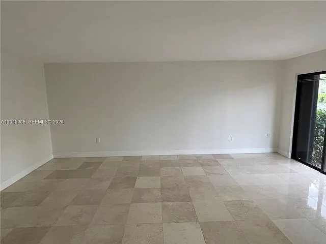3756 NE 166th St — Photo 10