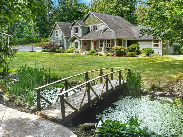 8618 NW Big Bird Drive, Silverdale, WA 98383