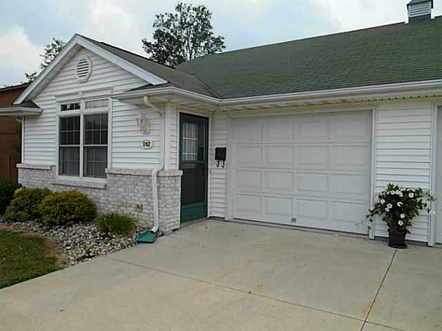 1st image of 242 Meadowbrook Dr