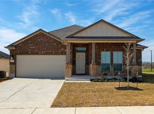 2043 Chief St, Bryan, TX 77807
