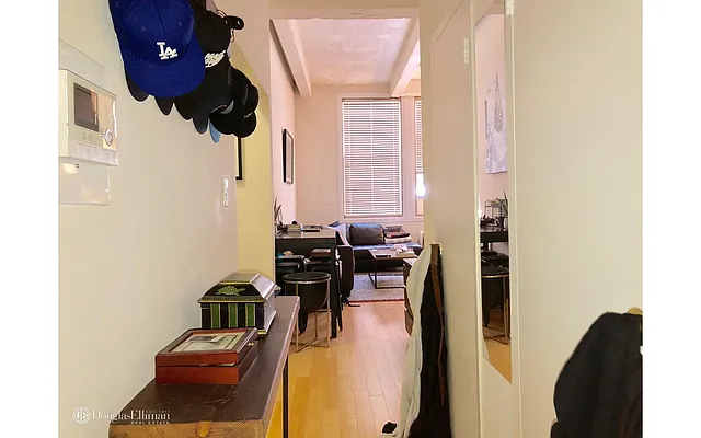 Rented by Douglas Elliman | media 25