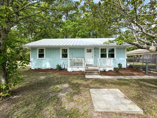 274 25th Ave, Apalachicola, FL 32320