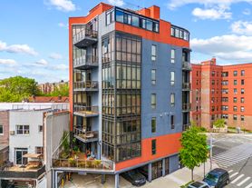 7 Corbin Pl, Brooklyn, NY