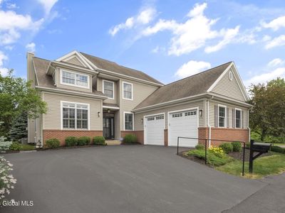 9 Claire Common, Slingerlands, NY, 12159