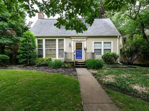 922 E University St, Bloomington, IN 47401