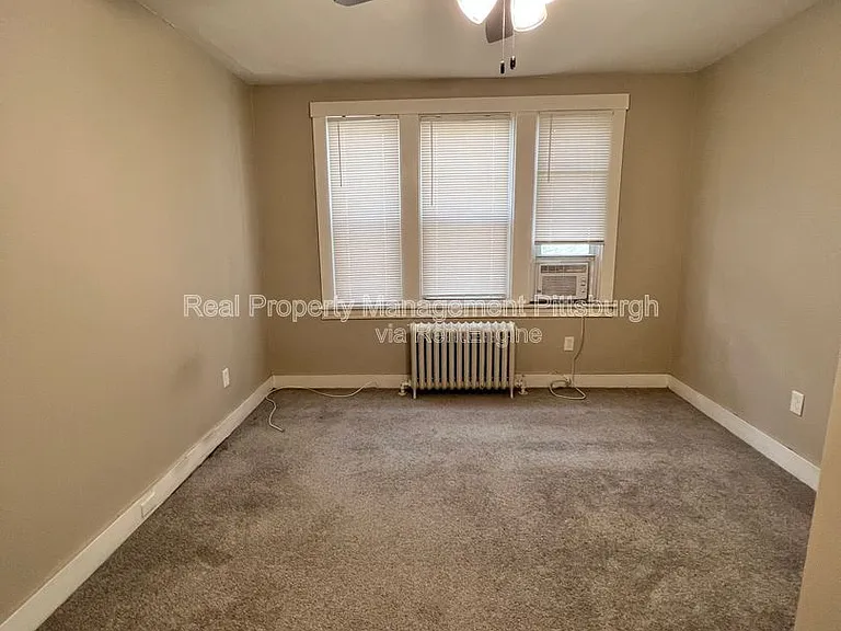 5735 Phillips Ave #1 — Photo 7
