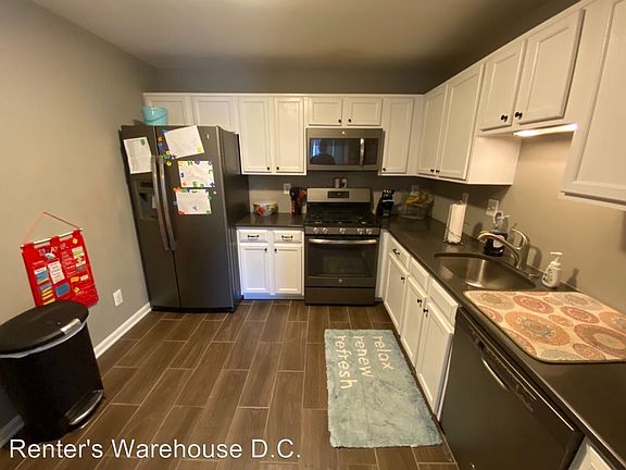 3rd image of 8206 Catbird Cir Unit 201