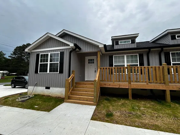 136 Callahan Cavender Rd SE #A, Dalton, GA 30721