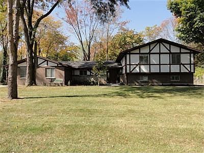 1st image of 8741 Olde Farm Ln