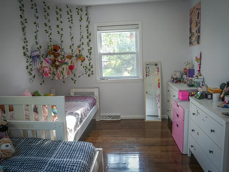 14 Beau St — Photo 18