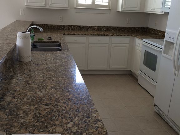 nice big kitchen