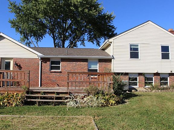 3rd image of 1030 Newpark Dr
