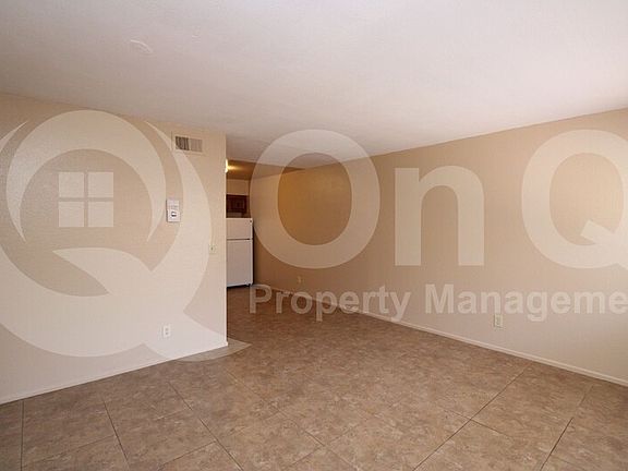 4th image of 1861 N Center St APT 1