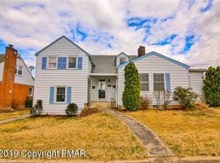 1067 2nd Ave, Hellertown, PA 18055