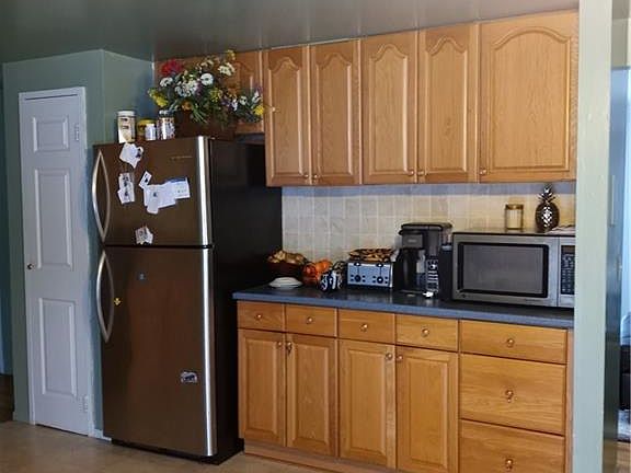 5th image of 904 Parr Meadow Dr