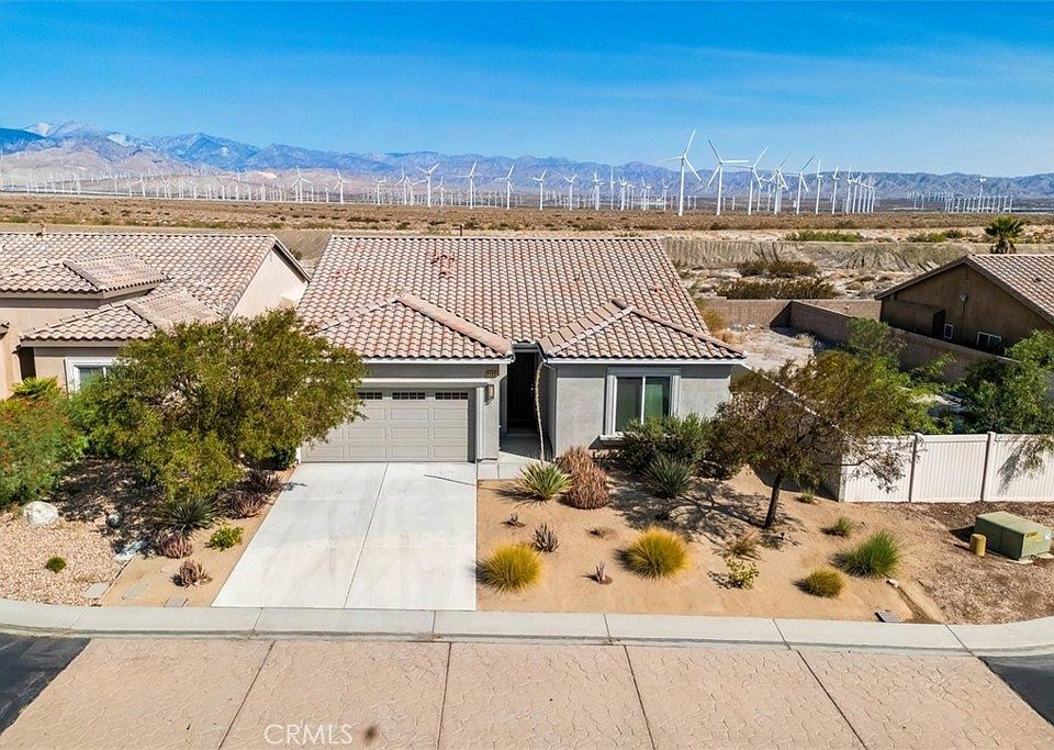 1st image of 1132 Vista Sol