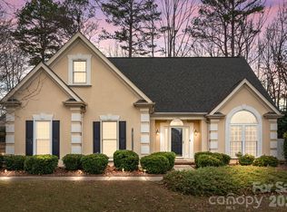 1451 Pine Needle Ln, Mooresville, NC 28115