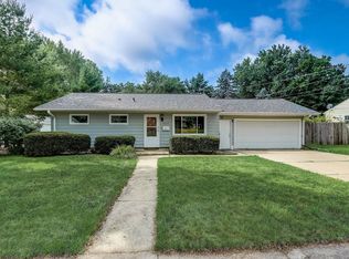 1025 Blaine Dr, Madison, WI 53704