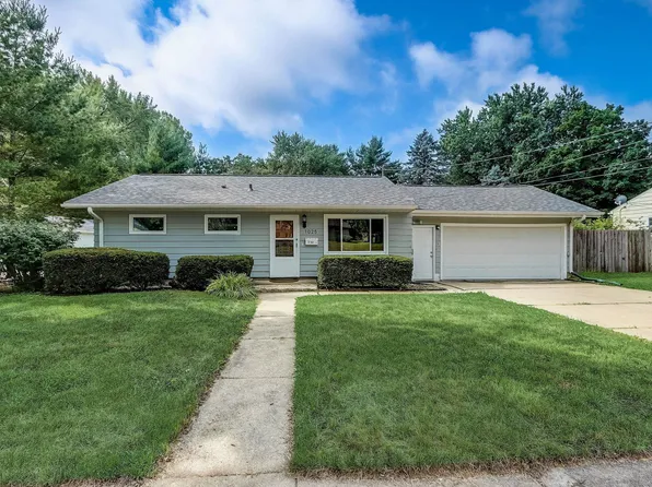 1025 Blaine Dr, Madison, WI 53704