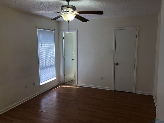 5th image of 1707 Preston Dr