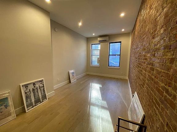 2nd image of 1090 Bedford Ave #1E
