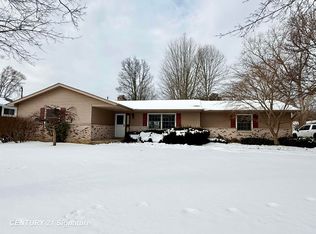 1697 Thunderbird Dr, Saginaw, MI 48609