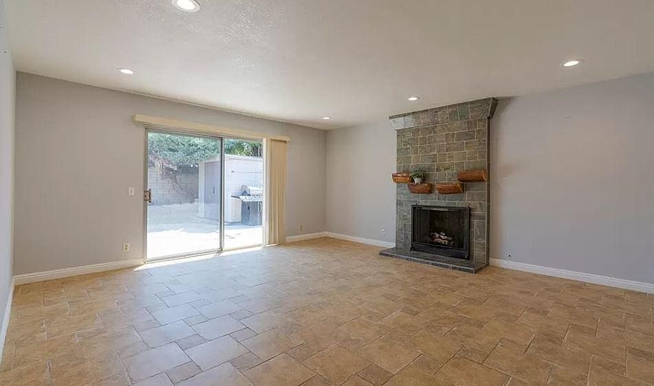 1st image of 2721 S Pacific Ave
