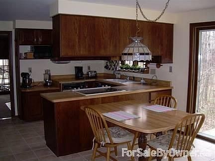 5th image of 785 Melanie Ln