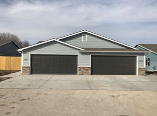 1907 E 69th St N, Park City, KS 67219