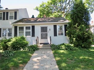 138 Sylvan Knoll Rd, Stamford, CT 06902