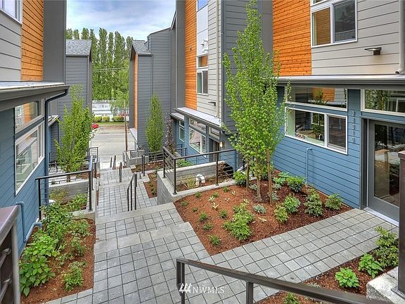 2nd image of 2601 22nd Ave W #D