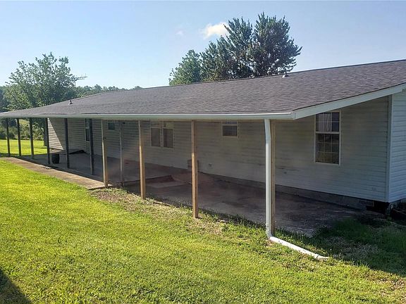 4th image of 407 Peaceful Ln