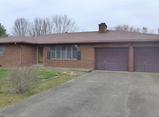 102 Oak St, Huntingburg, IN 47542