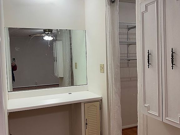 5th image of 8725 Canaan Ct