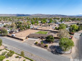 20 Leo Dr, Sparks, NV