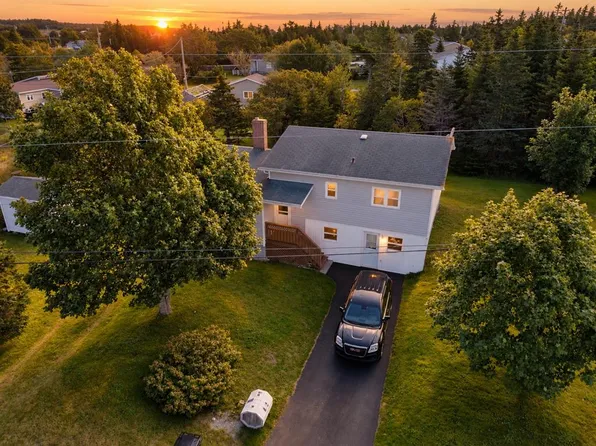 9 Drukens Lane, Portugal Cove-St.Philips, NL A1M3H6
