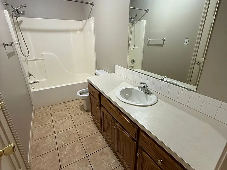 1807 Wilder Lane — Photo 13