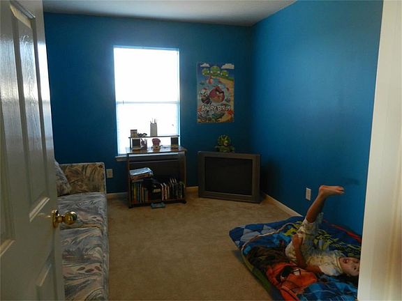 4th image of 6319 Hayman Dr
